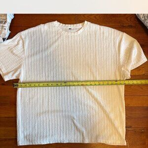MENS LIGHTWEIGHT OFF-WHITE SHIRT SIXE XL